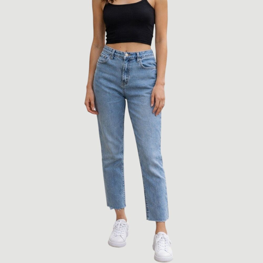 BDG Urban Outfitters Girlfriend High-Rise Jeans 28 Cropped Raw Hem Medium Wash